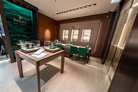 foto di casa capone - rivenditore autorizzato rolex livorno
